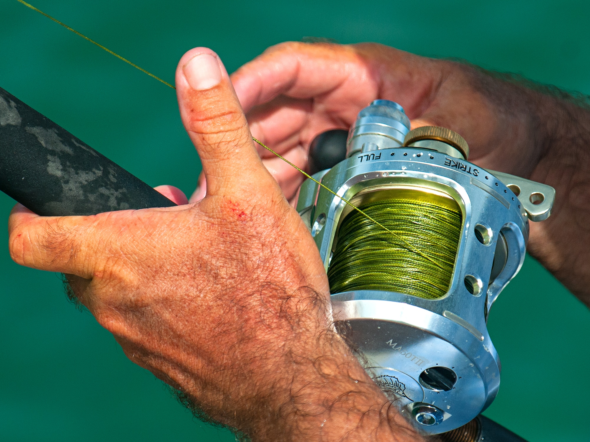 How to choose the right fishing reel for trolling SPINNER vs CONVENTIONAL 