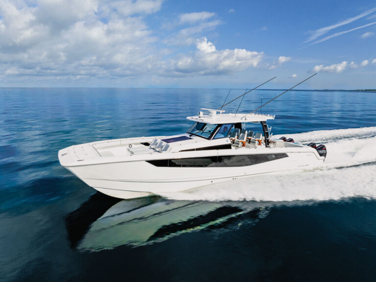 Aquila 47 Molokai cruising glassy water