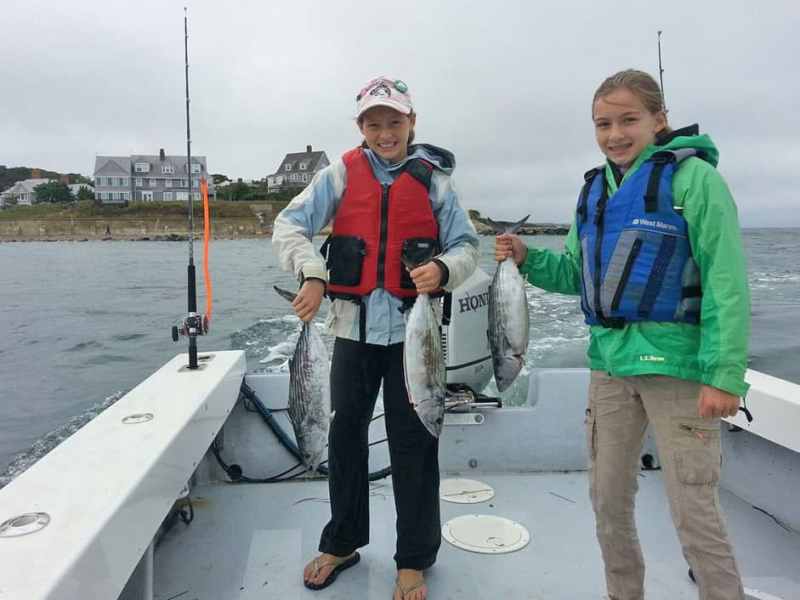 Children in life jackets