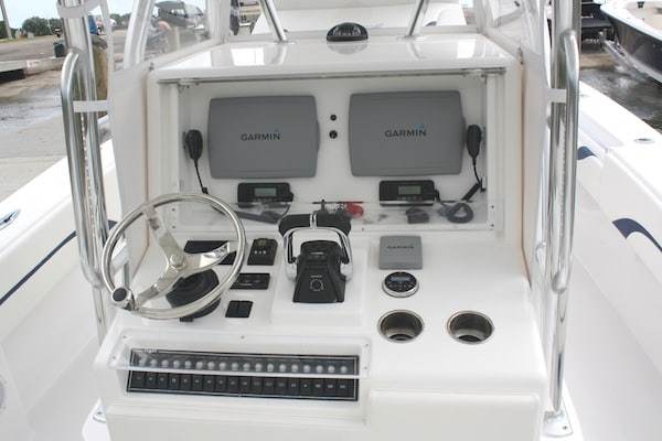 Invincible Boats, Invincible 33, Boat Tests, 33 Open Fisherman | Sport ...