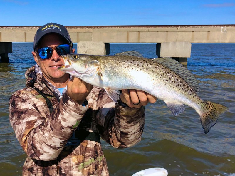 seatrout-bridge-fishing speckled trout caught at Lake Pontchartrain train trestle