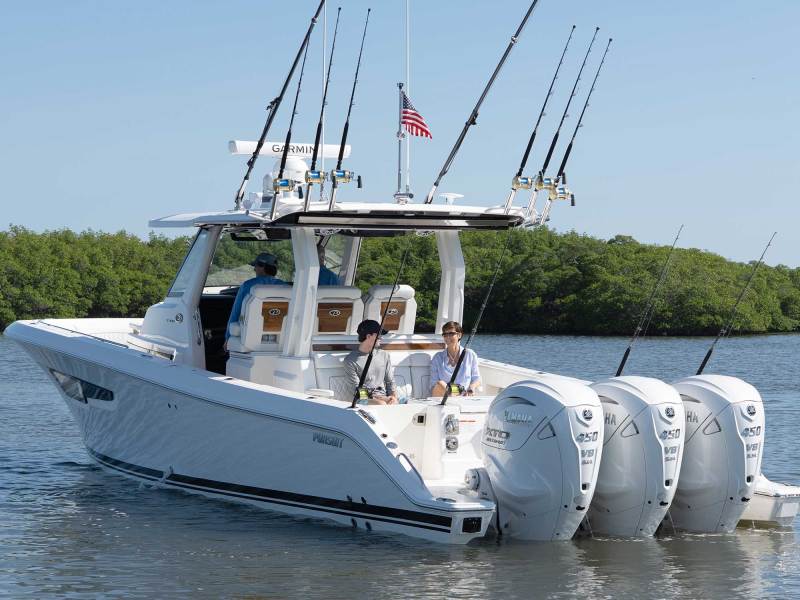 FBBG26-Pursuit-S388-1 Pursuit S 388 anchored